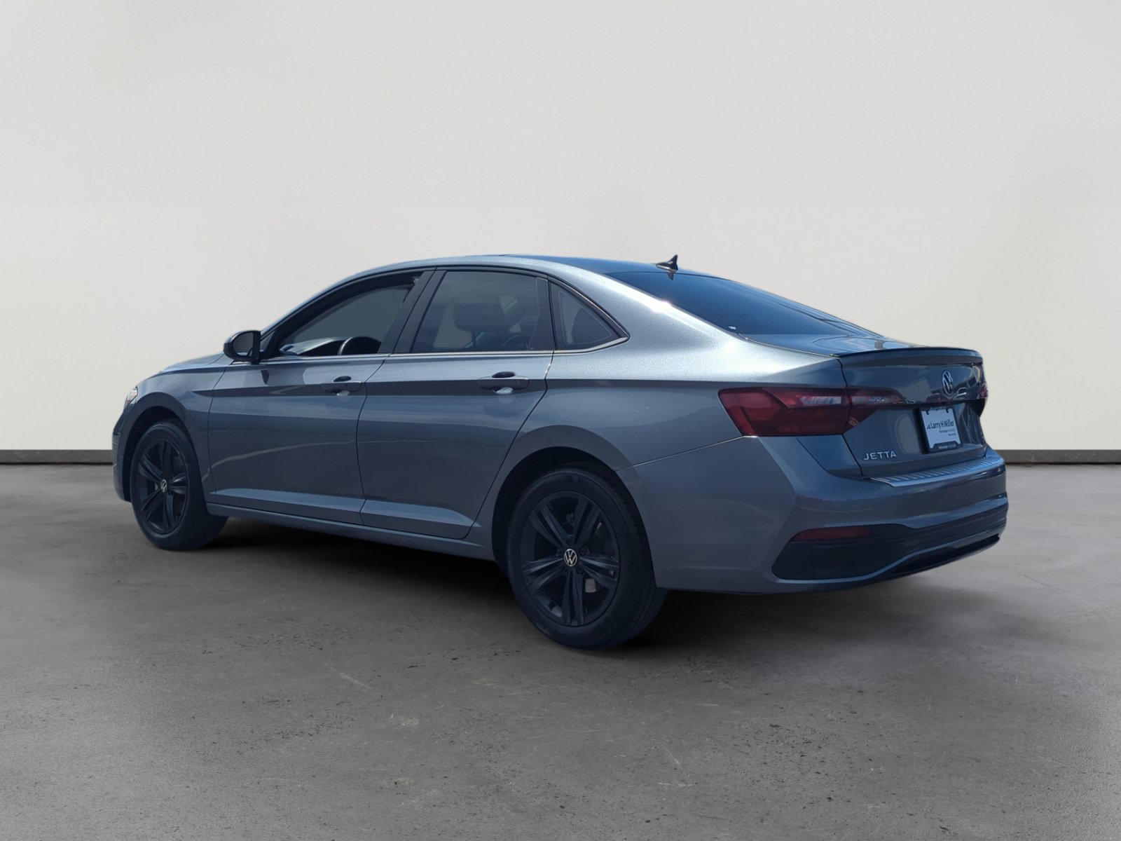 Certified 2023 Volkswagen Jetta SE w/ Panoramic Sunroof Package FWD image 3