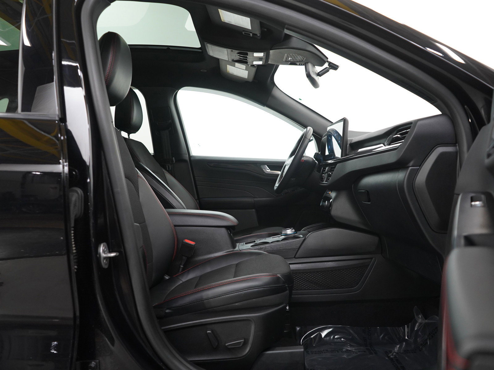 Used 2023 Ford Escape ST-Line Elite image 10