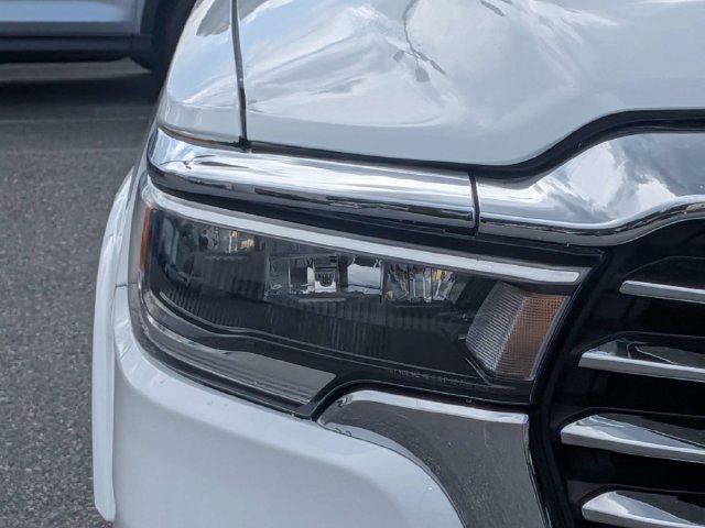Used 2025 RAM 1500 Big Horn AWD/4WD image 11