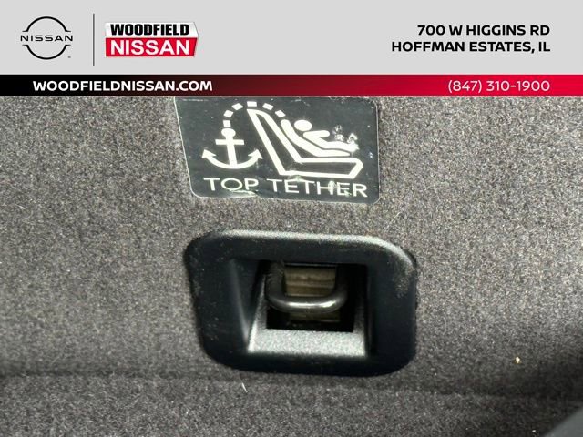 Used 2017 Jeep Compass Latitude w/ Popular Equipment Group image 21