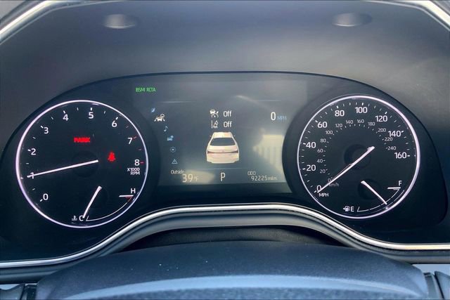 Used 2019 Toyota Avalon XSE image 22