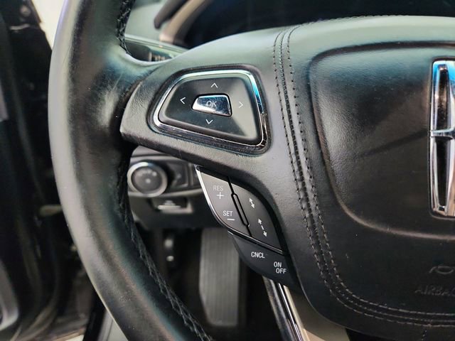 Used 2017 Lincoln MKZ Reserve w/ Technology Package FWD image 18