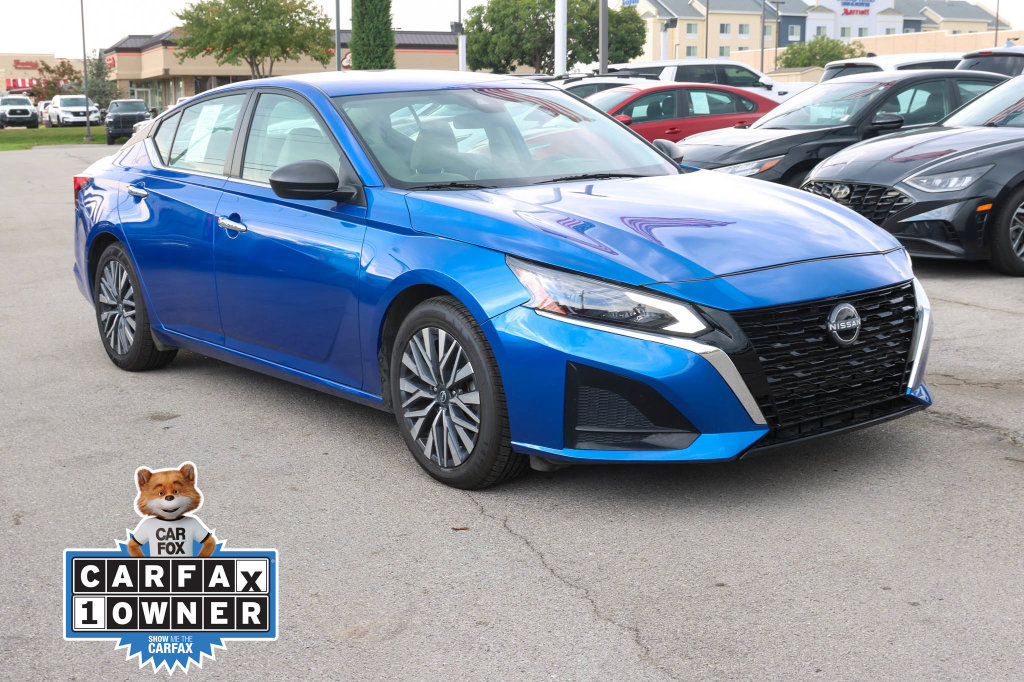 Used 2025 Nissan Altima 2.5 SV