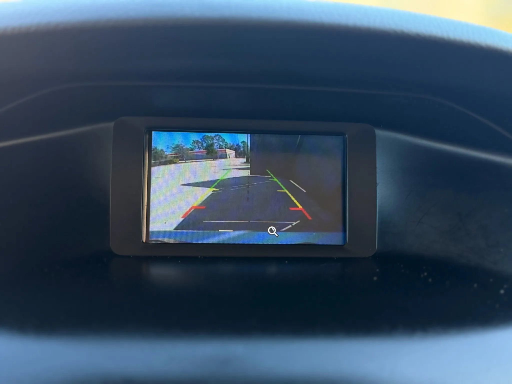 Used 2018 Ford Focus SE FWD image 22