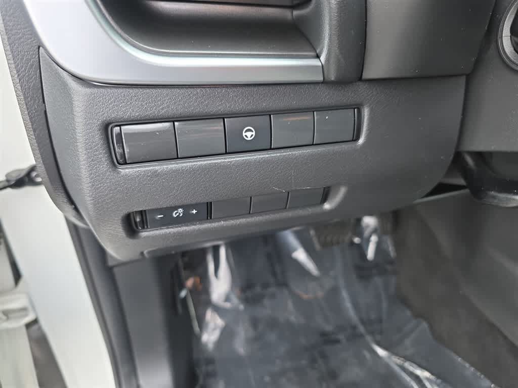 Used 2021 Nissan Rogue SV AWD/4WD image 13