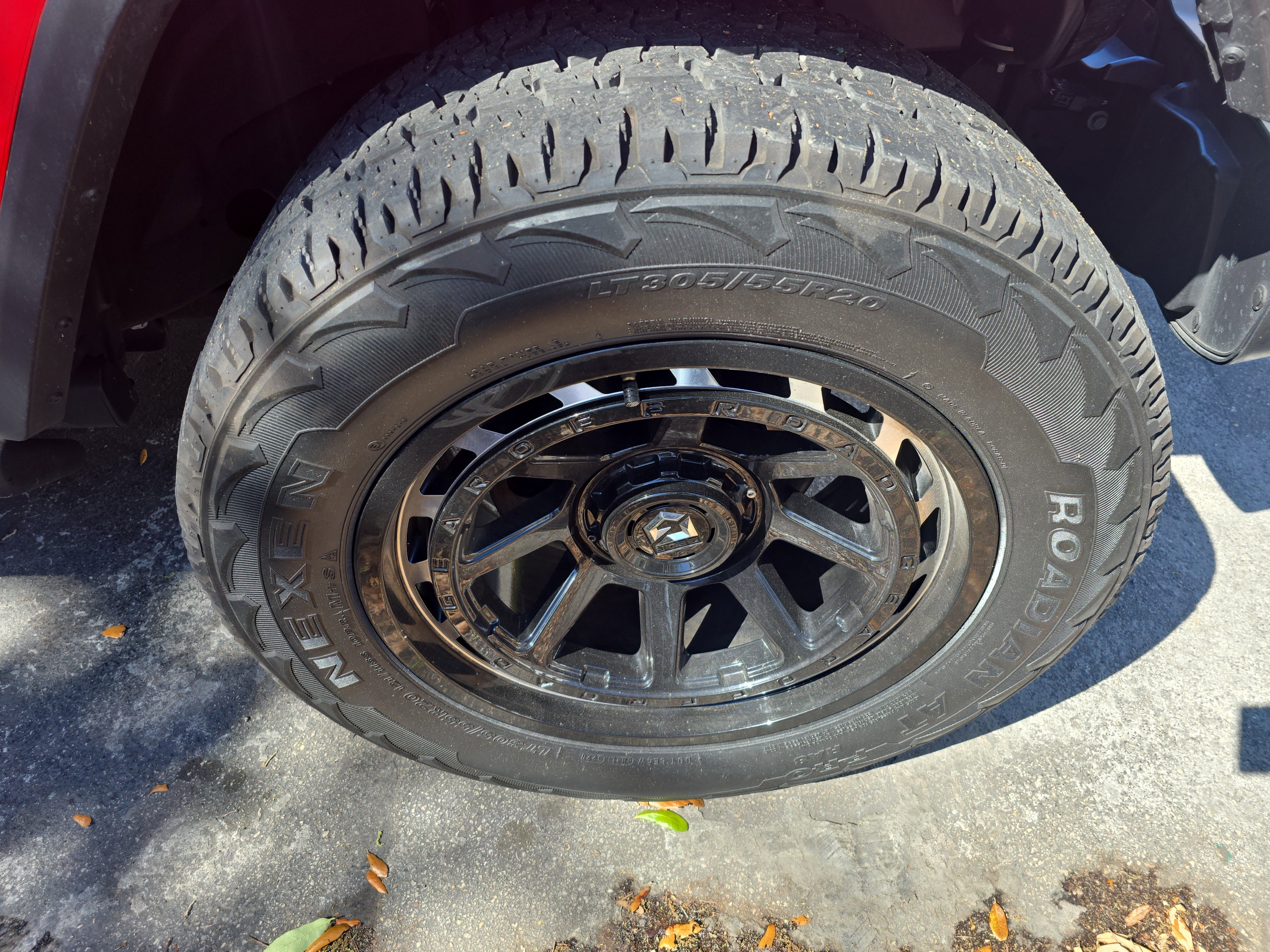 Used 2021 Jeep Gladiator Willys image 5