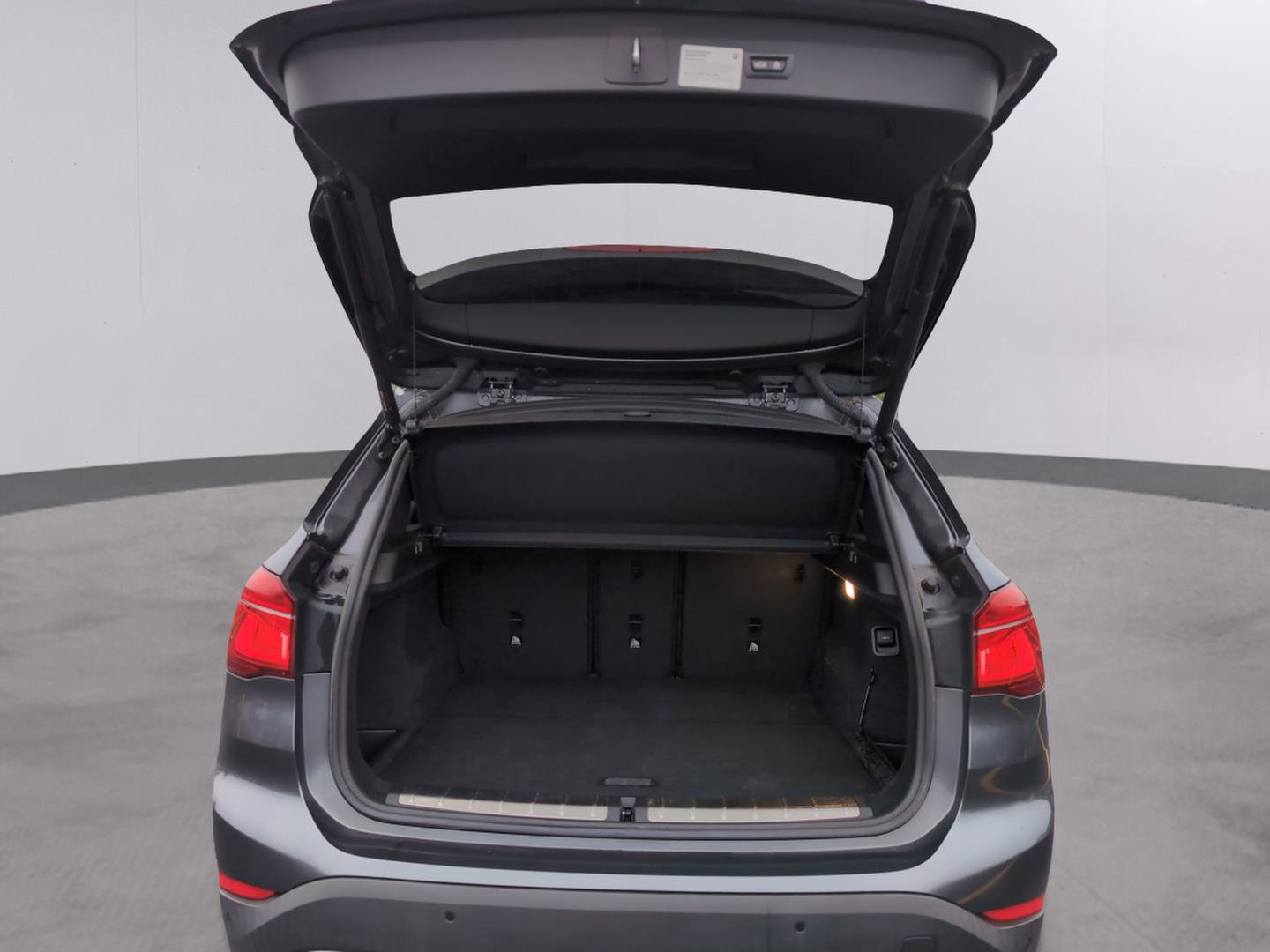 Used 2021 BMW X1 sDrive28i FWD image 9