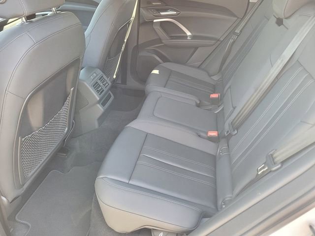 Used 2025 Audi Q5 Premium Plus w/ Premium Plus image 9