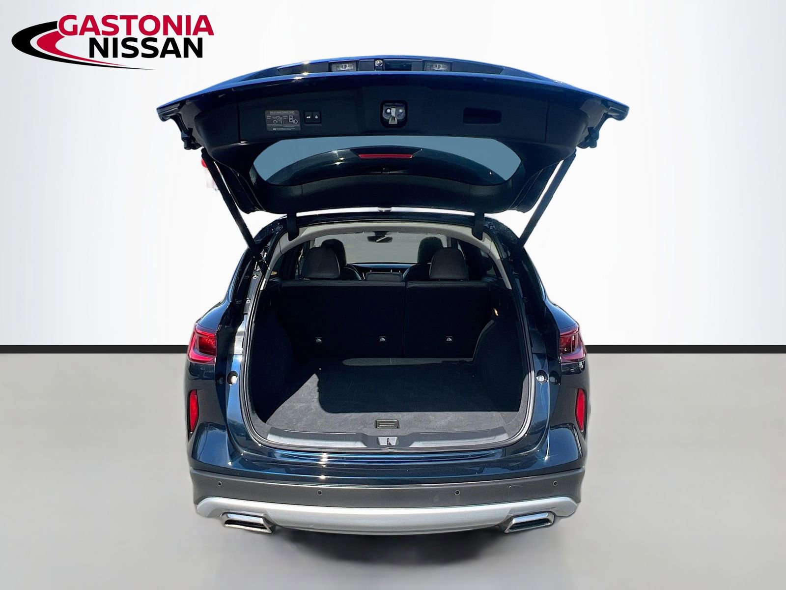 Used 2023 INFINITI QX50 Luxe image 35