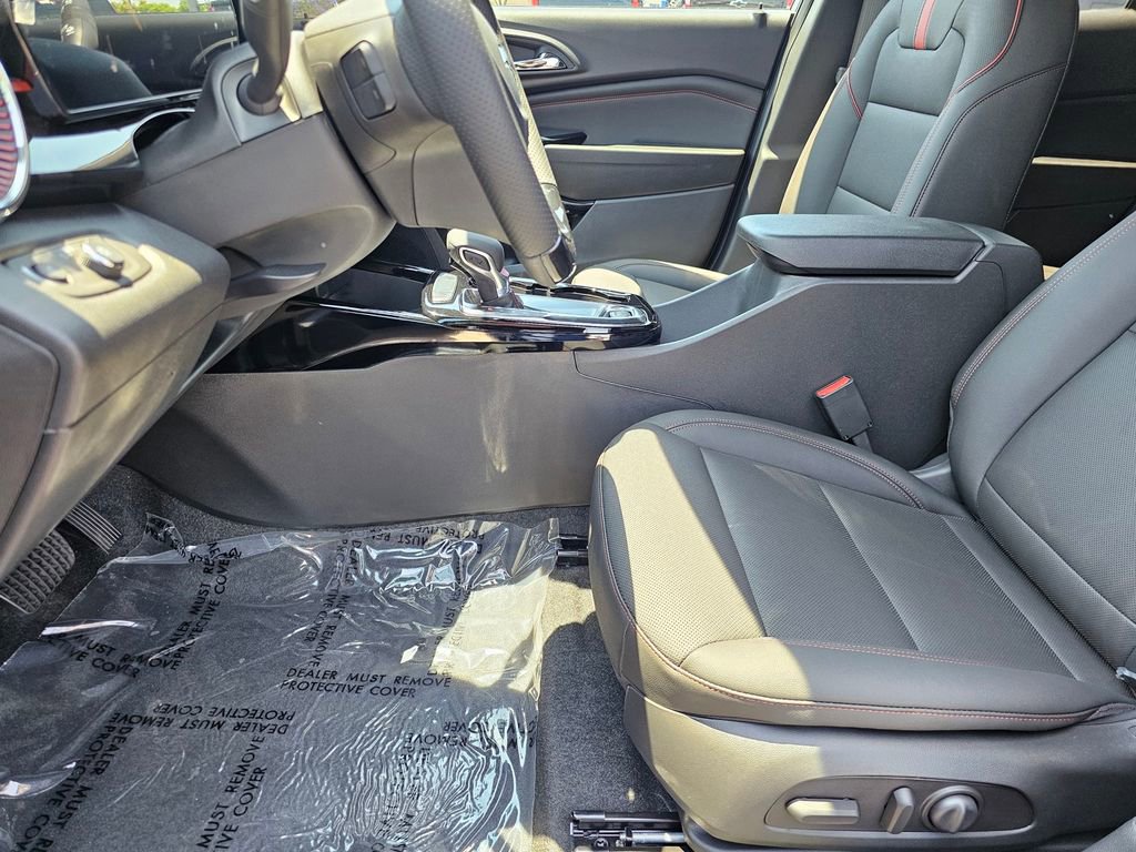 New 2026 Chevrolet Trax RS w/ Driver Confidence Package FWD image 17