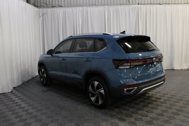 New 2026 Volkswagen Taos SE AWD/4WD image 20