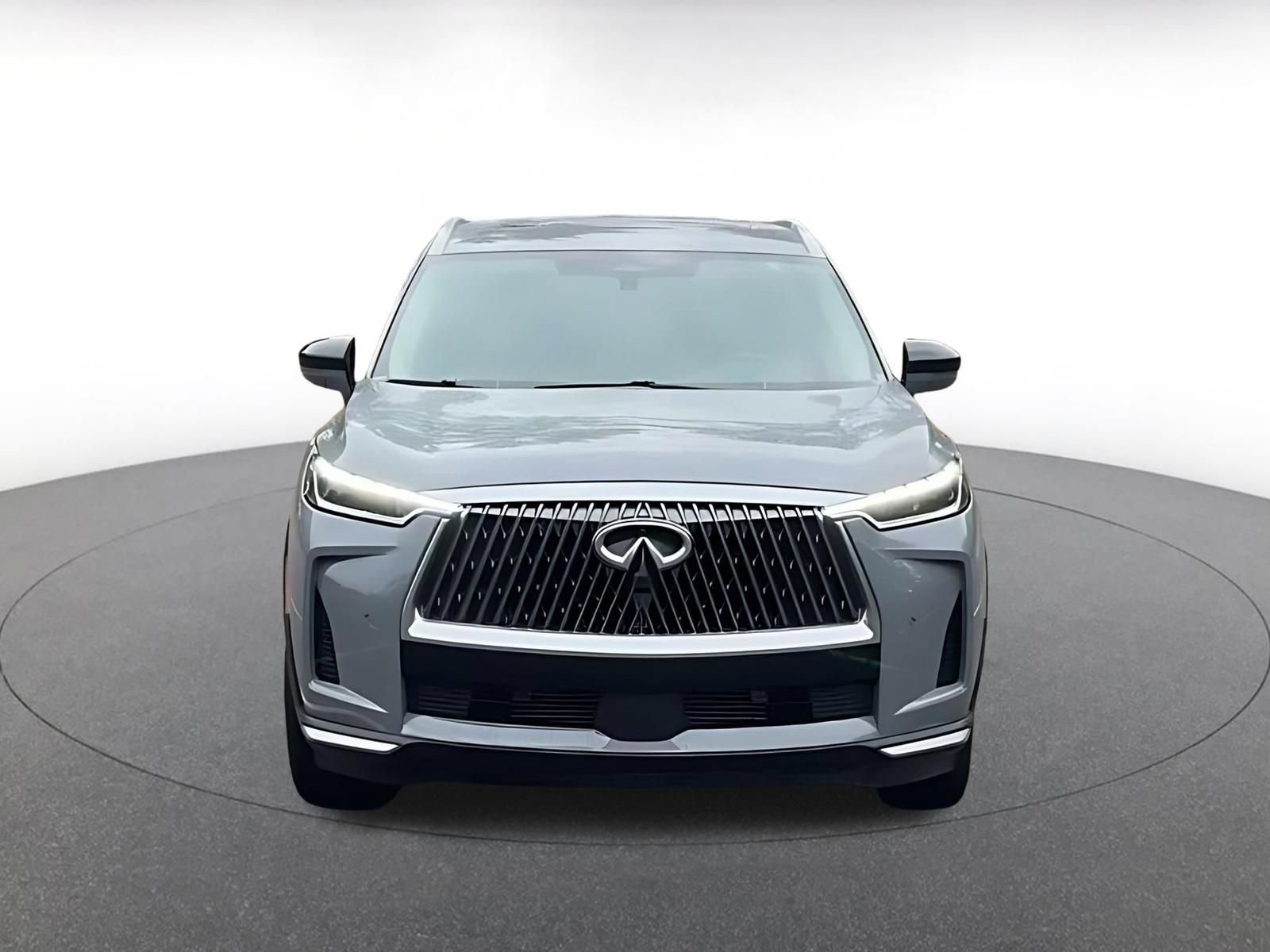 Used 2026 INFINITI QX60 Luxe FWD image 4