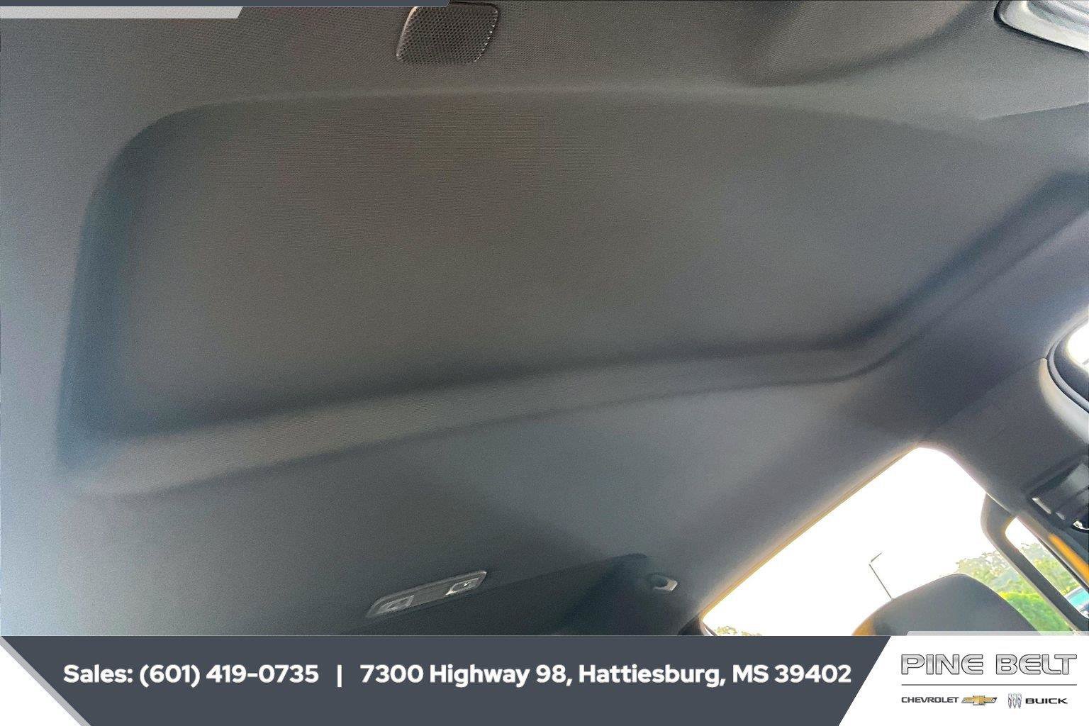 New 2026 Chevrolet Silverado 1500 Custom Trail Boss w/ LPO, Dark Essentials Package AWD/4WD image 17