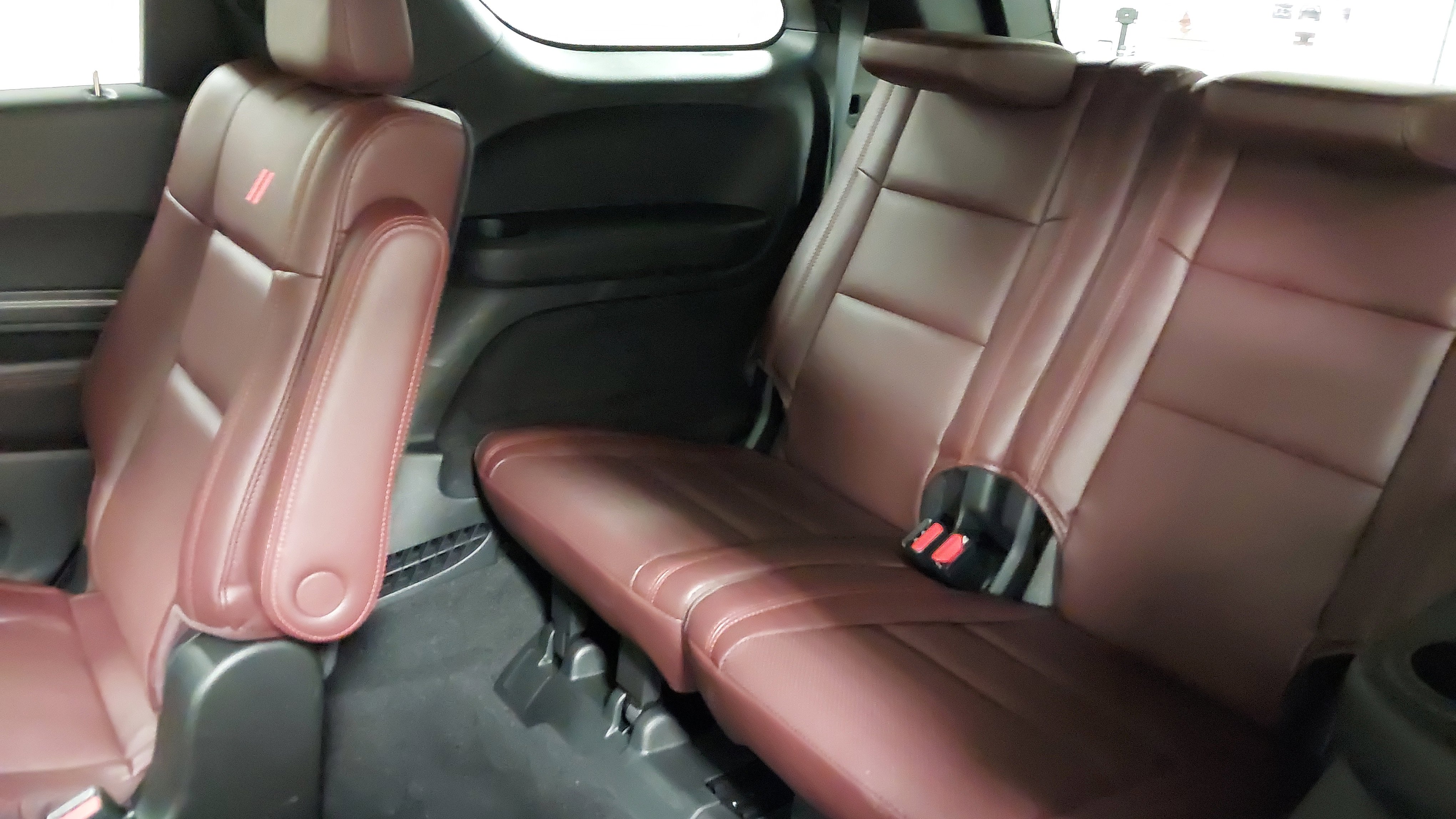 Used 2025 Dodge Durango GT image 39