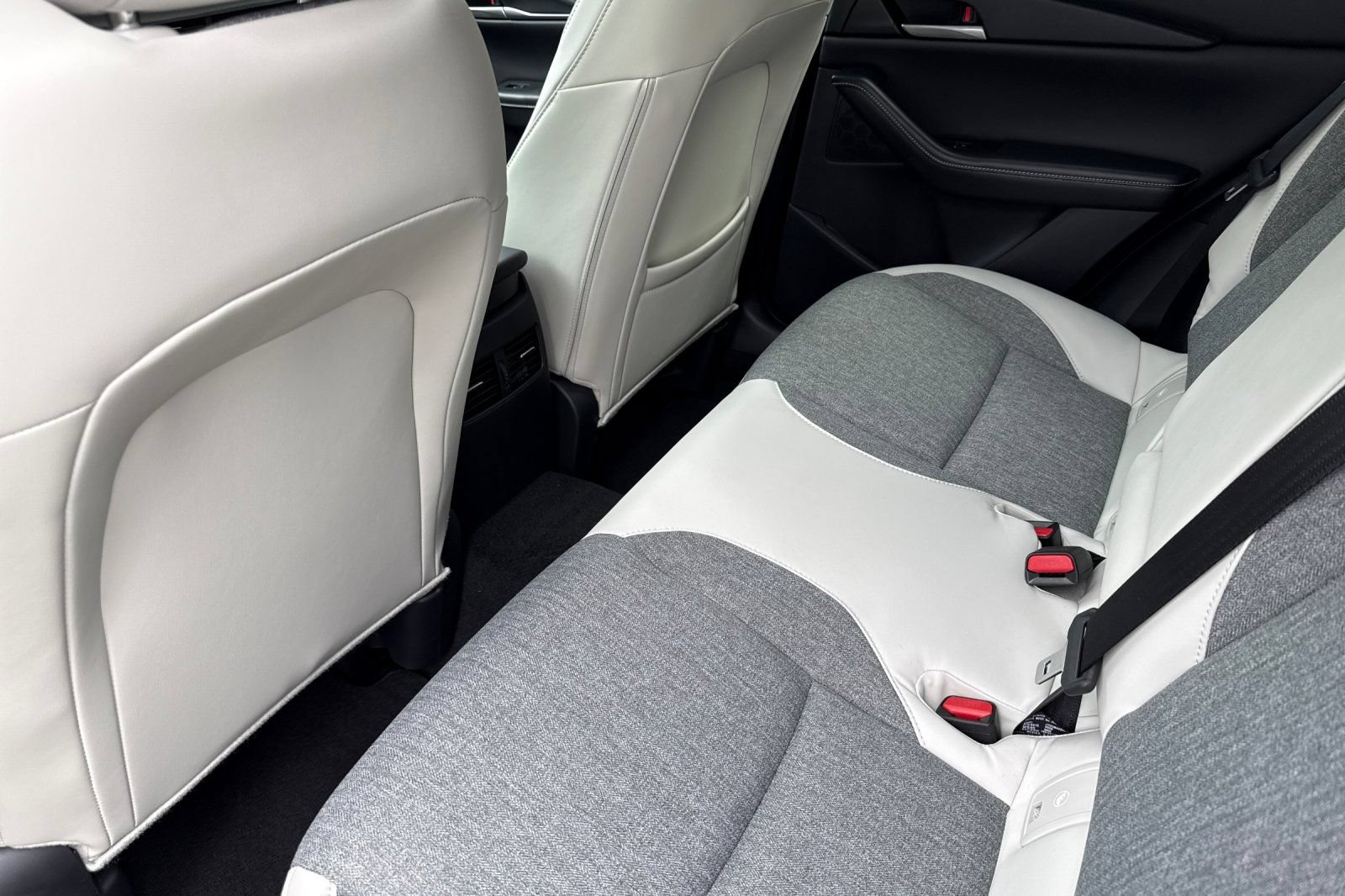 New 2026 MAZDA CX-30 Aire Edition AWD/4WD image 10