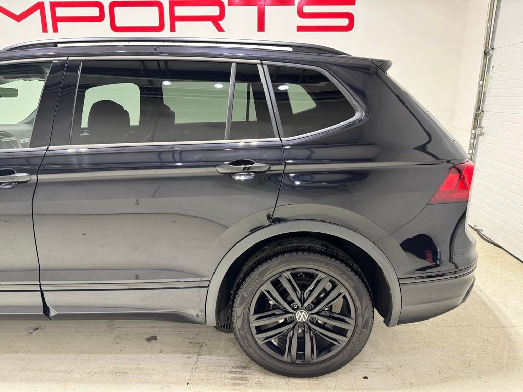 Used 2022 Volkswagen Tiguan SE R-Line image 6
