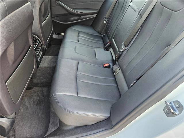 Used 2018 BMW 530i w/ Premium Package image 19