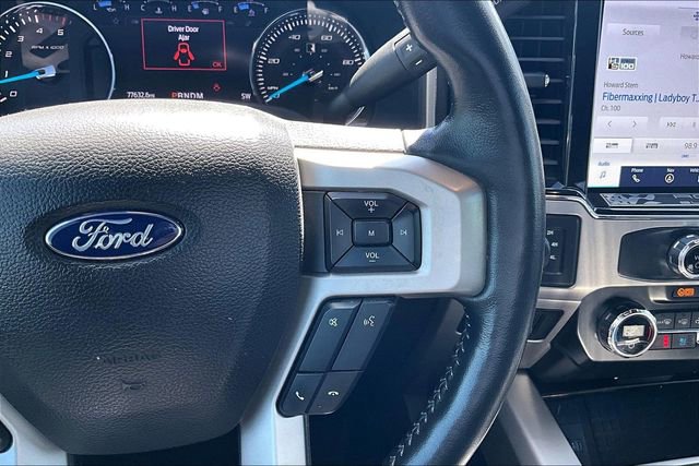Used 2022 Ford F250 Lariat w/ Black Appearance Package AWD/4WD image 13