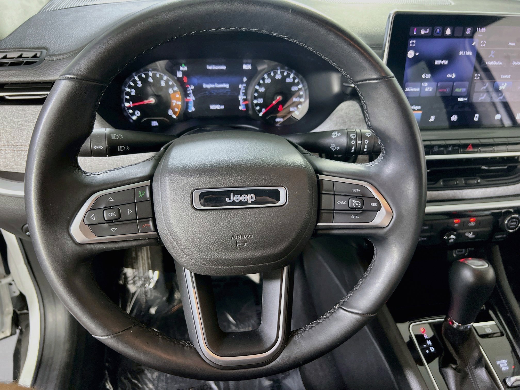Used 2022 Jeep Compass Latitude AWD/4WD image 11