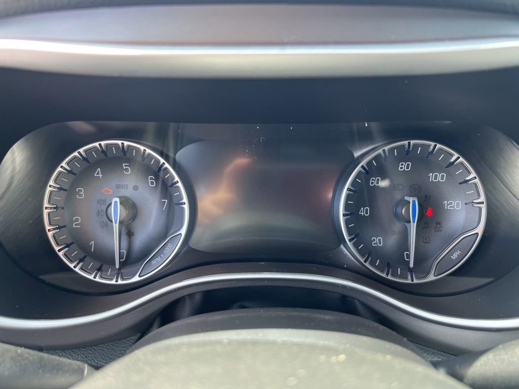 New 2027 Chrysler Pacifica Limited AWD/4WD image 7