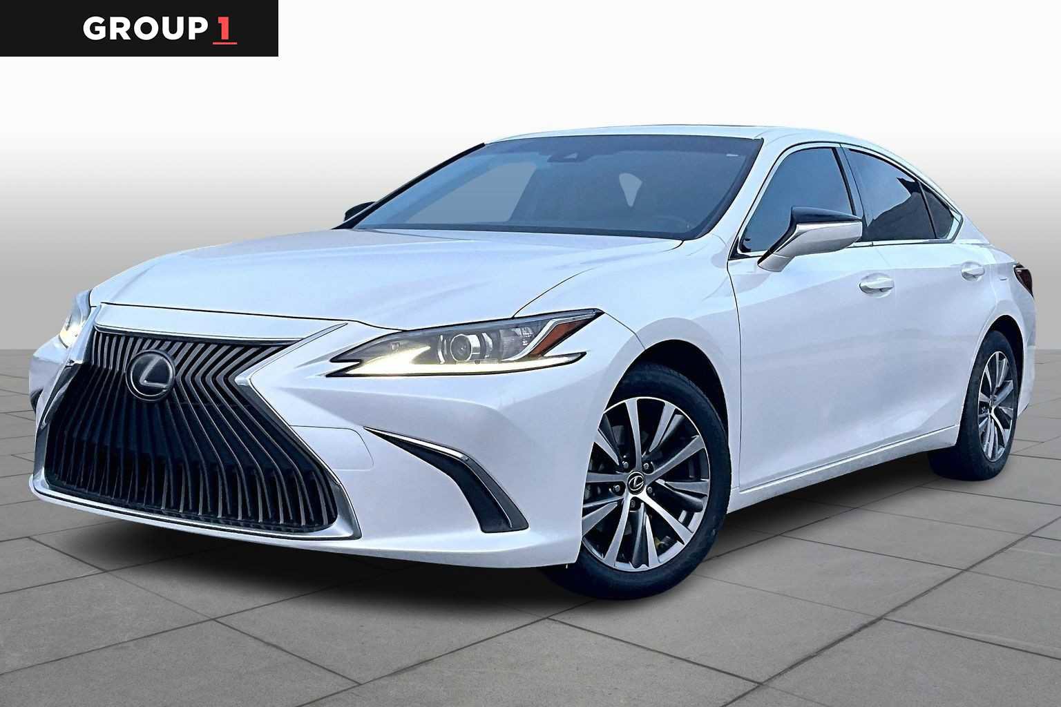 Used 2019 Lexus ES 350 w/ Accessory Package 2 image 1