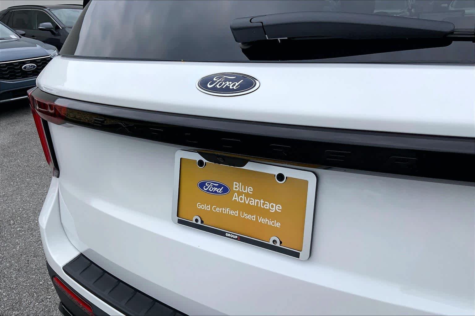 Certified 2025 Ford Explorer ST-Line w/ Premium Package RWD image 30