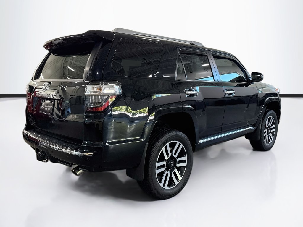 Used 2023 Toyota 4Runner Limited AWD/4WD image 5
