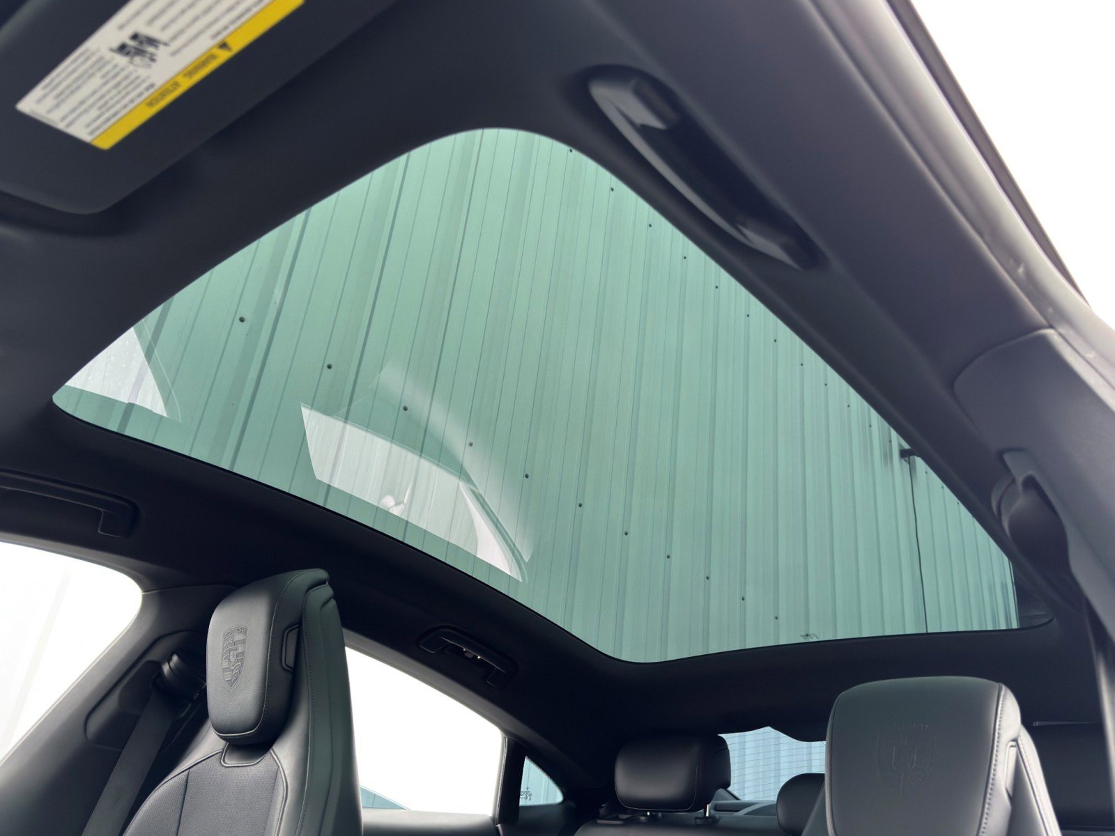 Used 2023 Porsche Taycan image 12