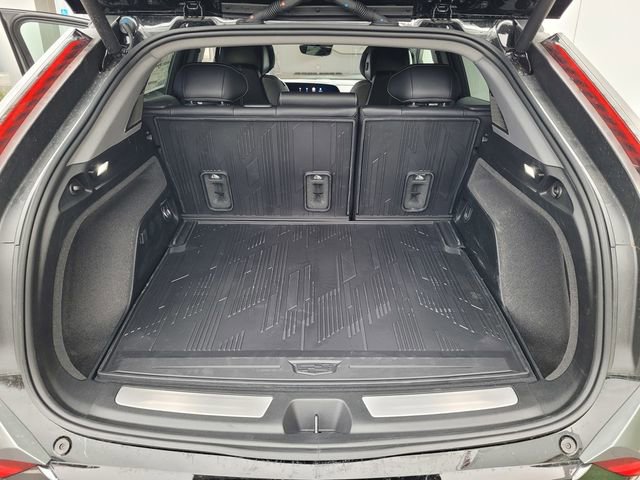 New 2026 Cadillac Optiq Sport 1 image 27