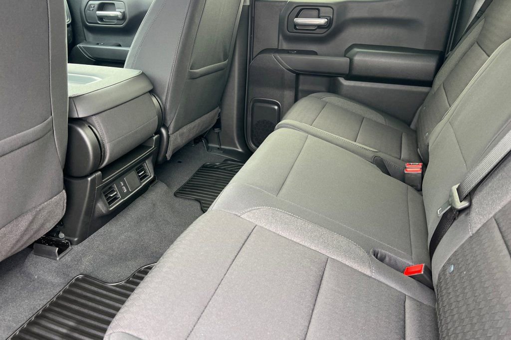 New 2026 Chevrolet Silverado 1500 Custom Trail Boss image 9