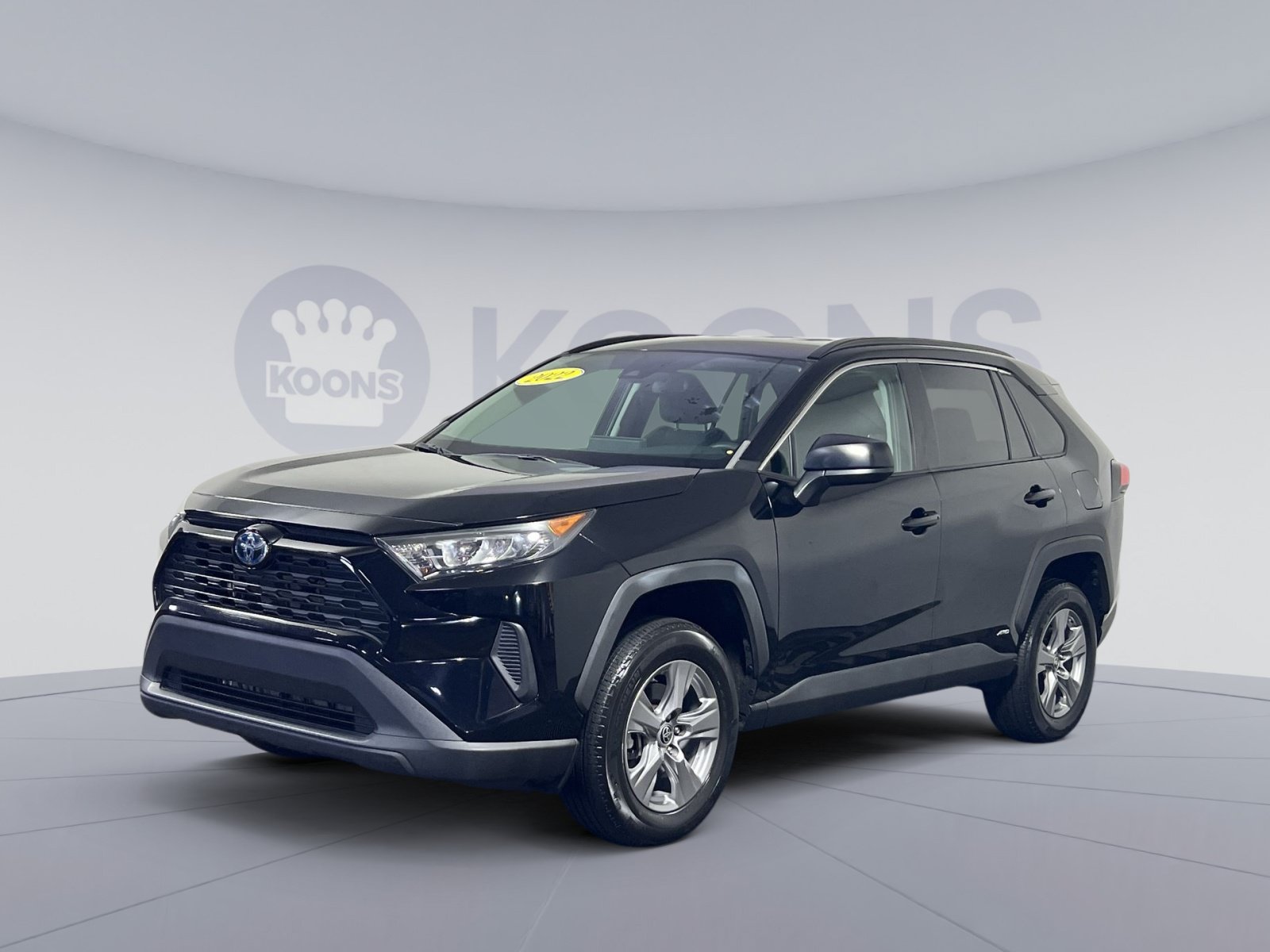 Used 2022 Toyota RAV4 LE AWD/4WD image 5