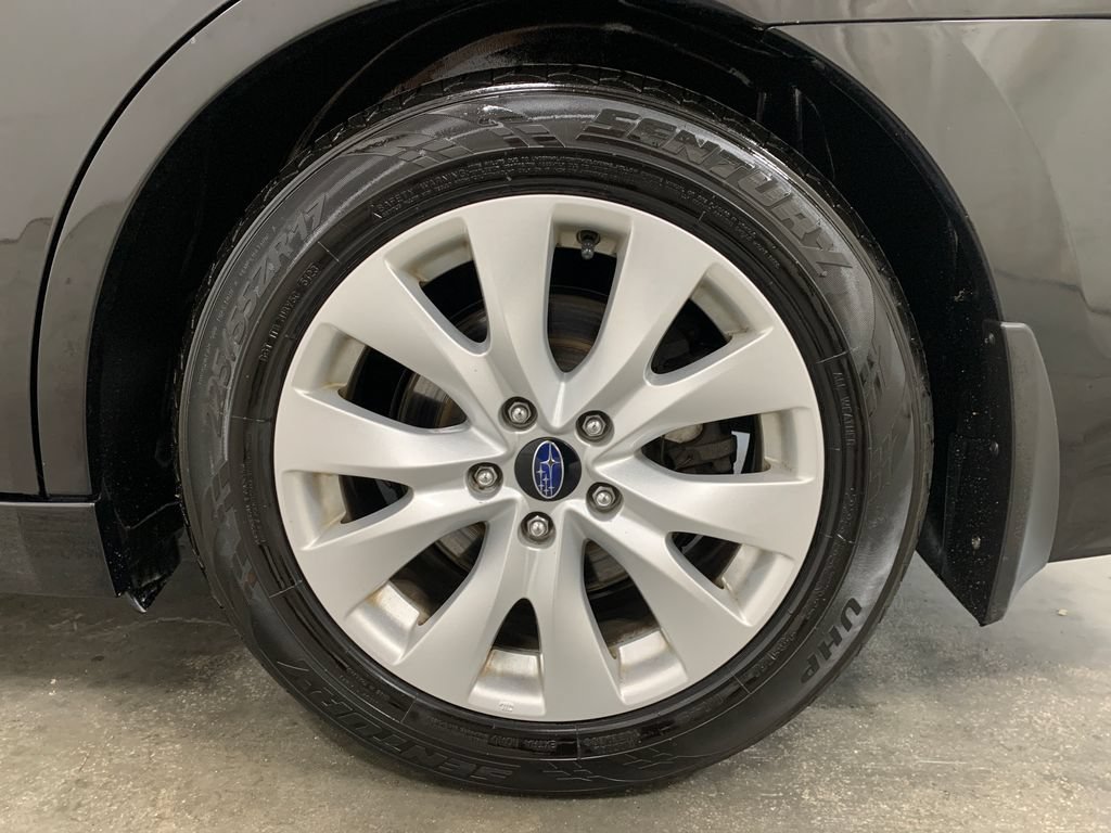 Used 2015 Subaru Legacy 2.5i Premium AWD/4WD image 19