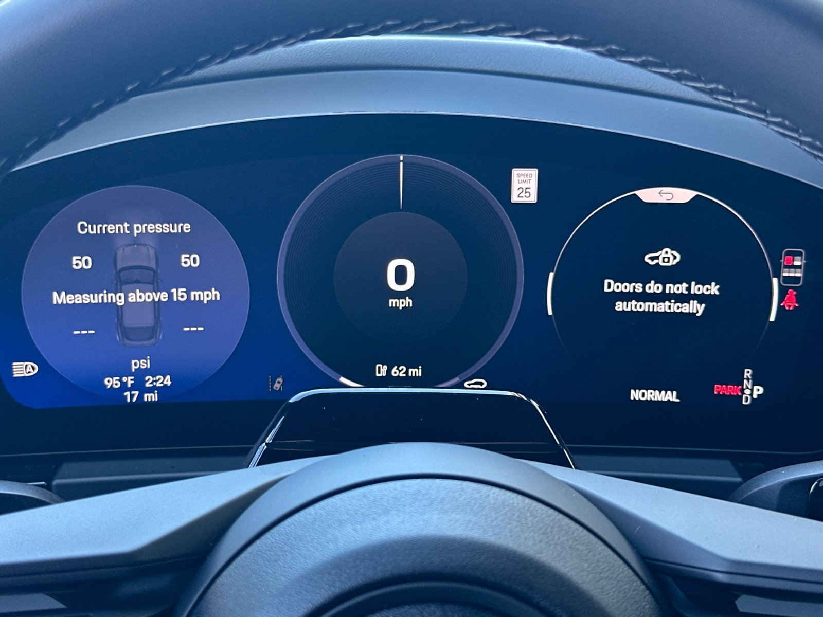 New 2026 Porsche Macan 4 Electric AWD/4WD image 16