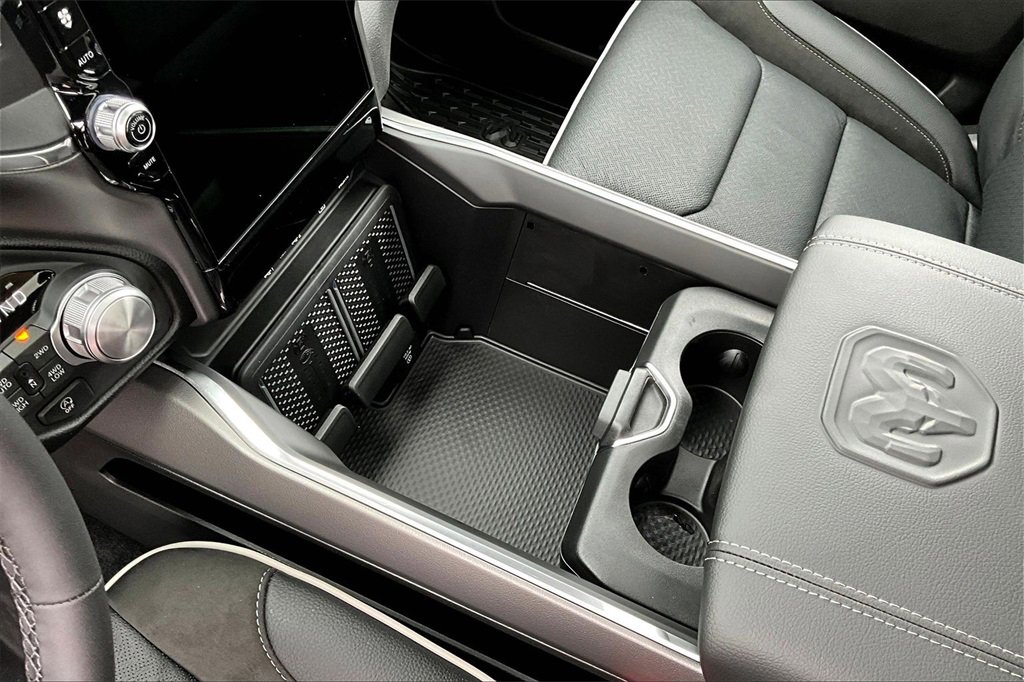 New 2026 RAM 1500 Laramie image 8