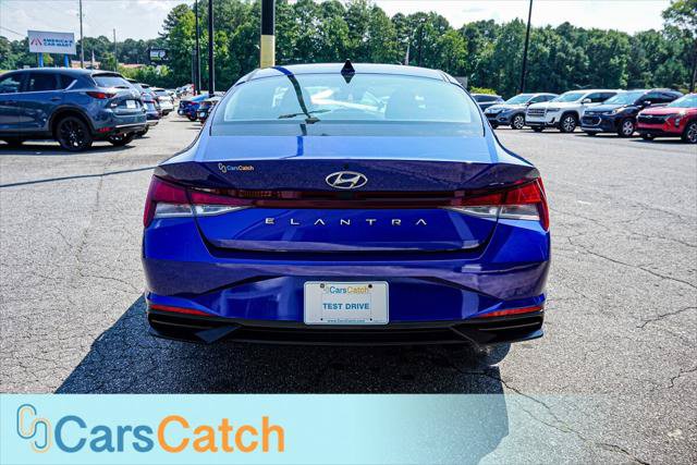 Used 2023 Hyundai Elantra SE FWD image 12