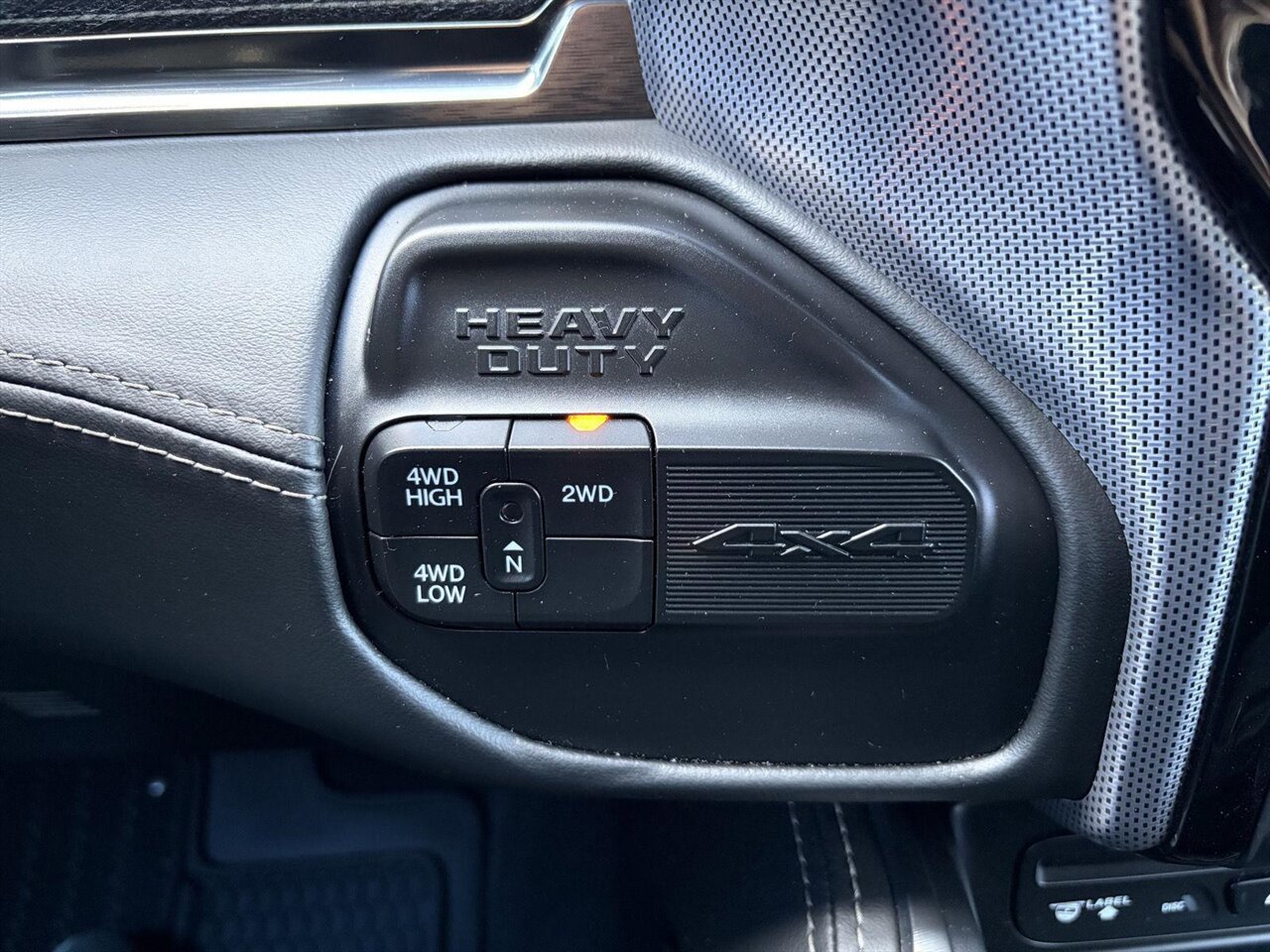 Used 2019 RAM 2500 Limited image 25