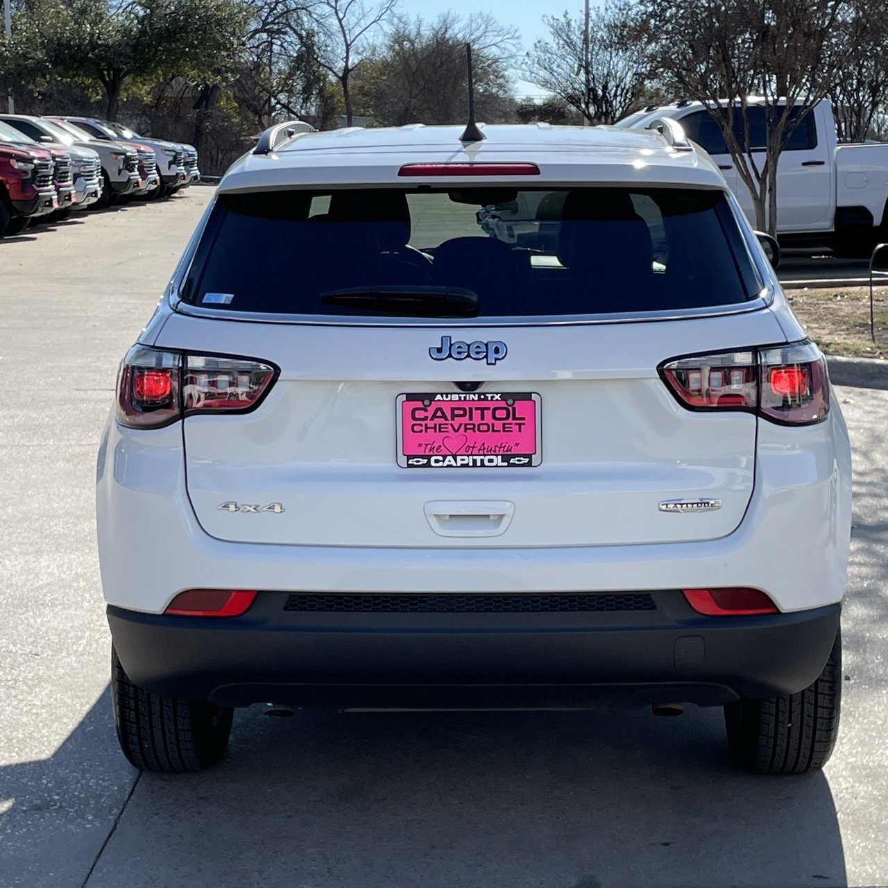 Used 2024 Jeep Compass Latitude image 5