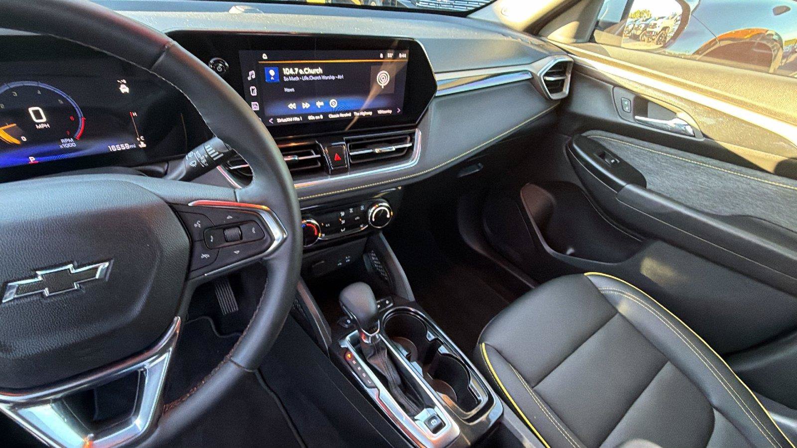 Used 2024 Chevrolet TrailBlazer ACTIV w/ Driver Confidence Package FWD image 5