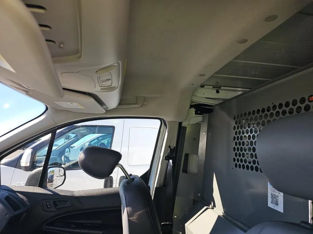 Used 2018 Ford Transit Connect XL FWD image 10