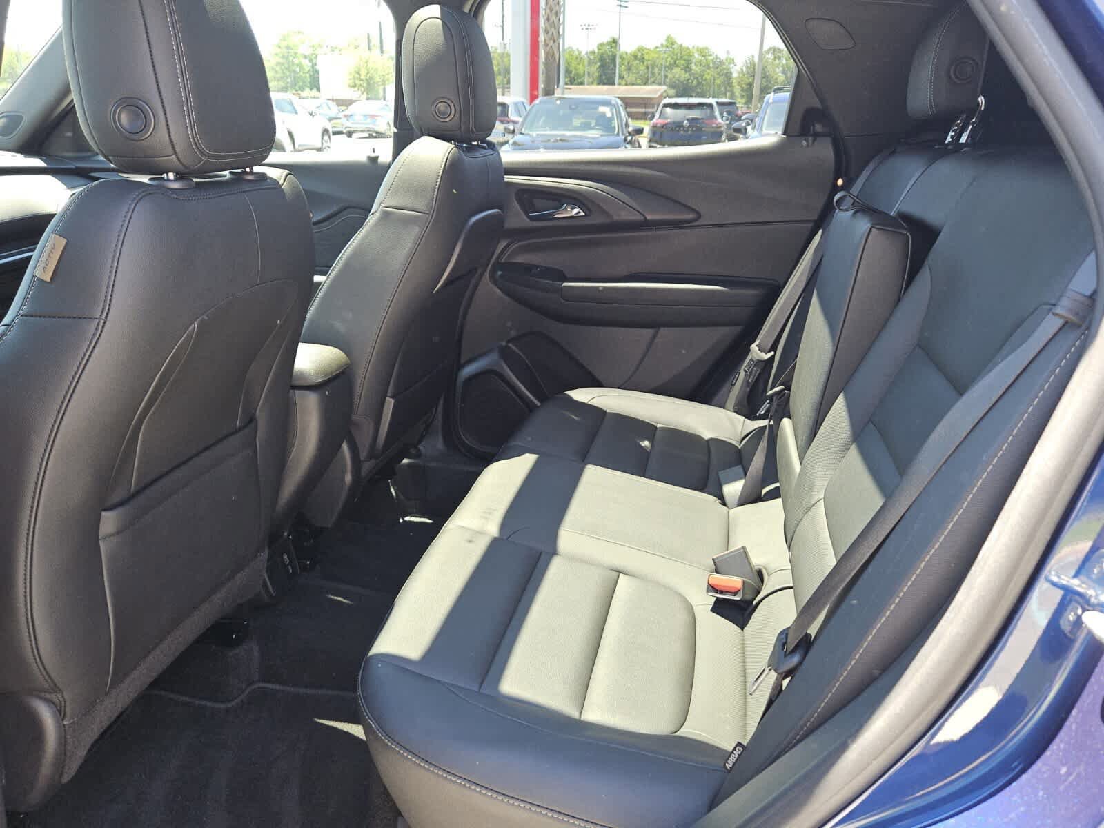 Used 2022 Chevrolet TrailBlazer ACTIV w/ Sun and Liftgate Package AWD/4WD image 4