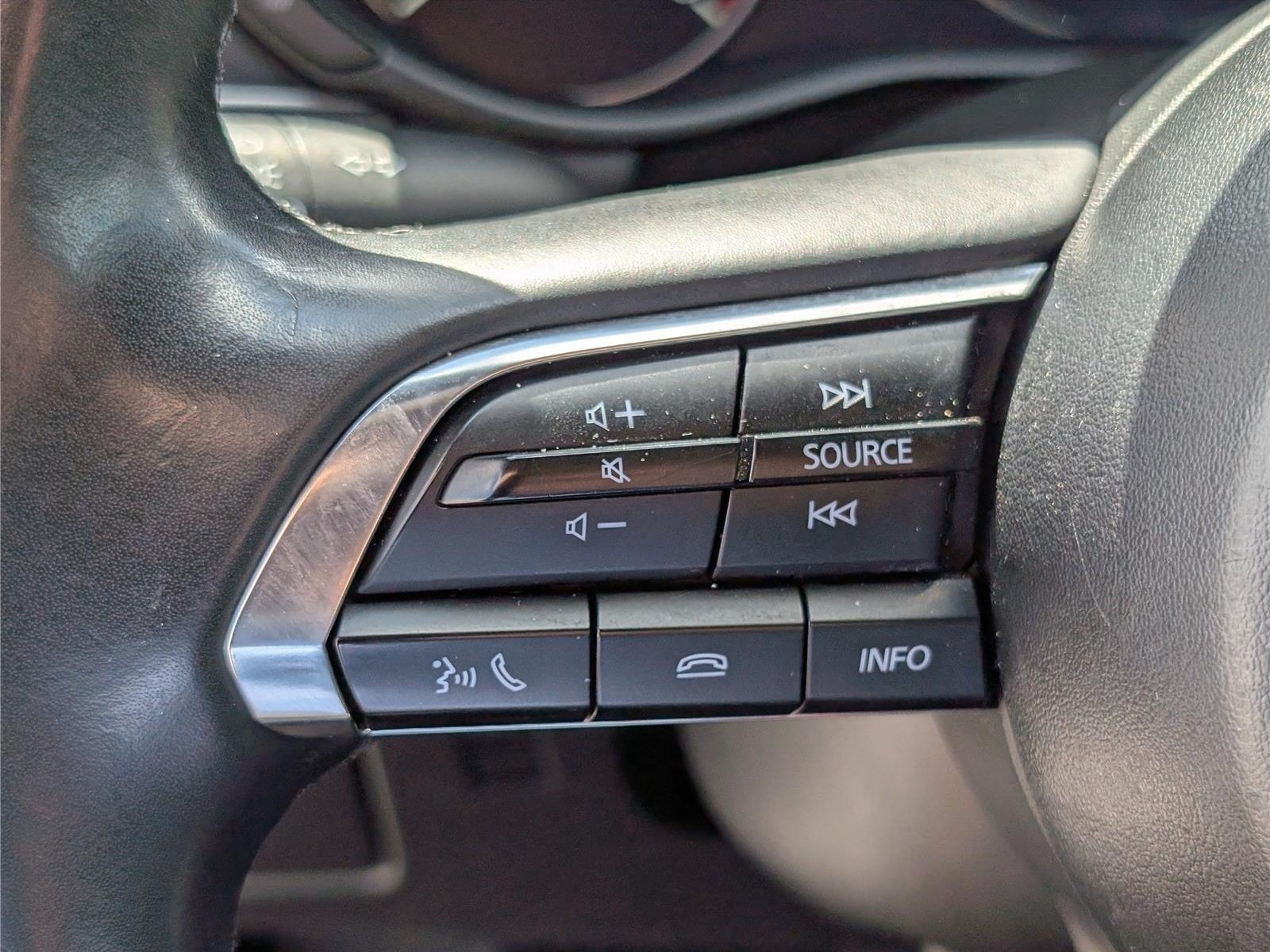 Used 2024 MAZDA MAZDA3 s FWD image 20