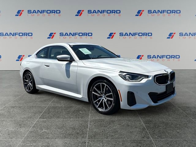 Used 2022 BMW 230i Coupe w/ Premium Package RWD image 7
