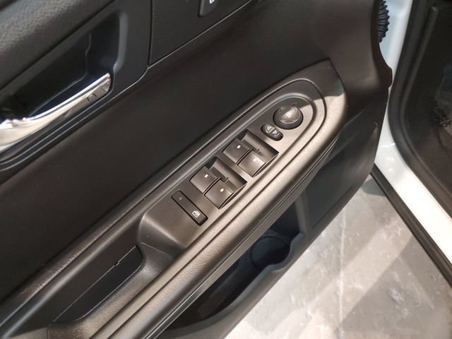 Used 2017 Chevrolet Traverse LT AWD/4WD image 12