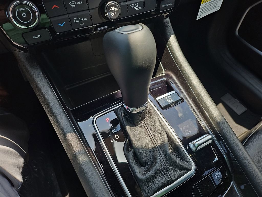 New 2025 Jeep Compass Latitude image 22