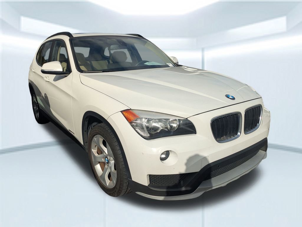 Used 2015 BMW X1 sDrive28i image 4