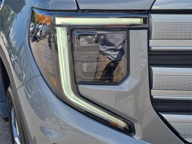 New 2026 GMC Sierra 1500 SLE w/ Preferred Package image 11