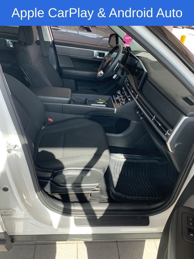 Used 2024 Hyundai Santa Fe SE image 13