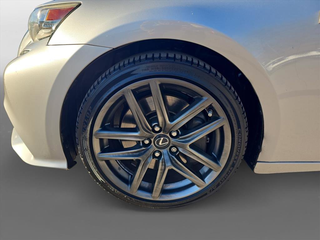 Used 2016 Lexus IS 200t w/ F Sport Package image 10