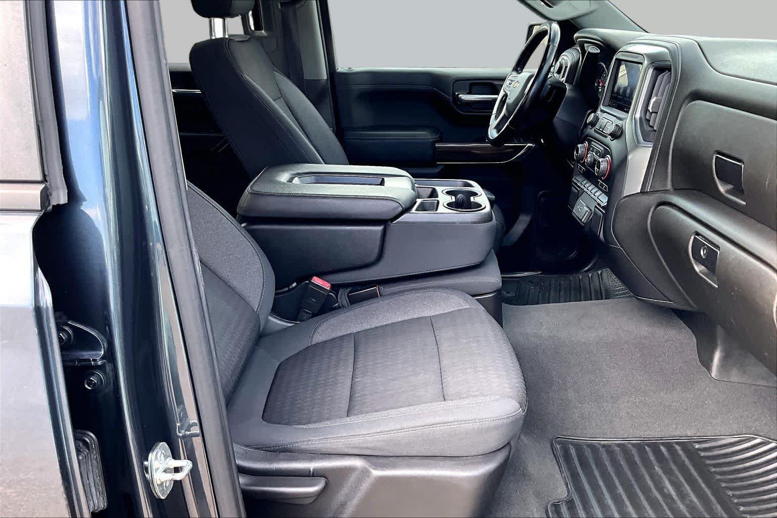 Used 2021 Chevrolet Silverado 1500 LT RWD image 9
