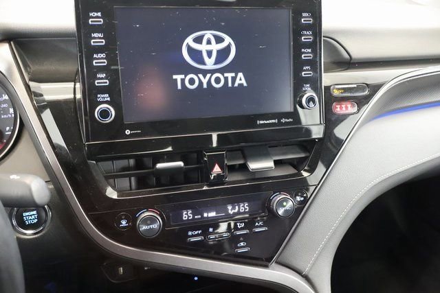 Used 2024 Toyota Camry XSE image 21